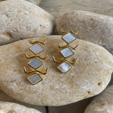 Lucy Earrings (Mother of Pearl)